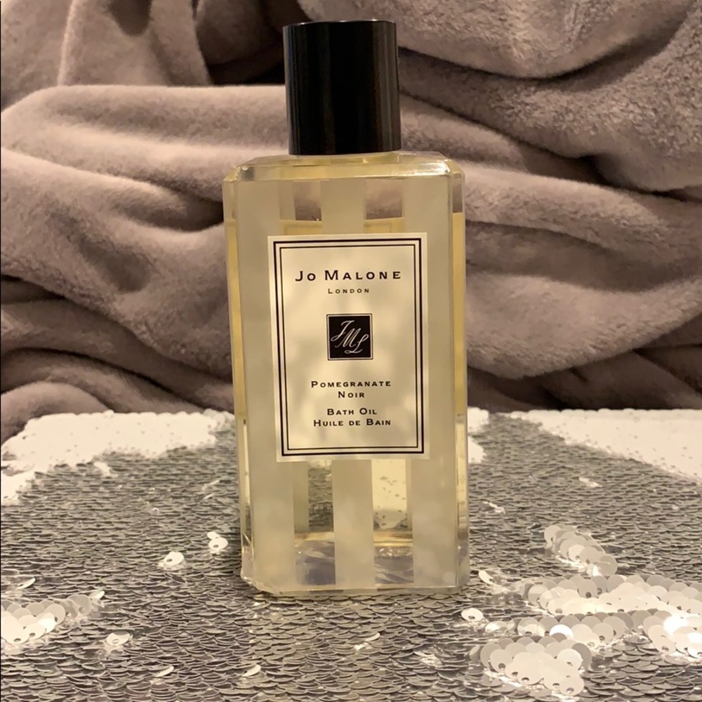 Jo Malone Pomegranate Noir Bath Oil 8.5 o z